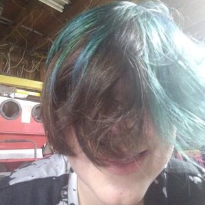 Meet your Posher, Joshua